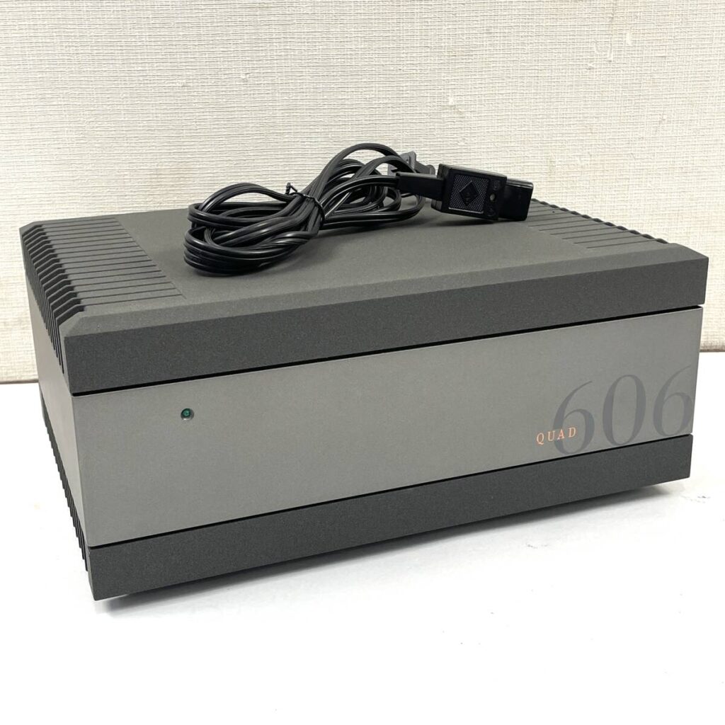 QUAD 606（ステレオパワーアンプ）