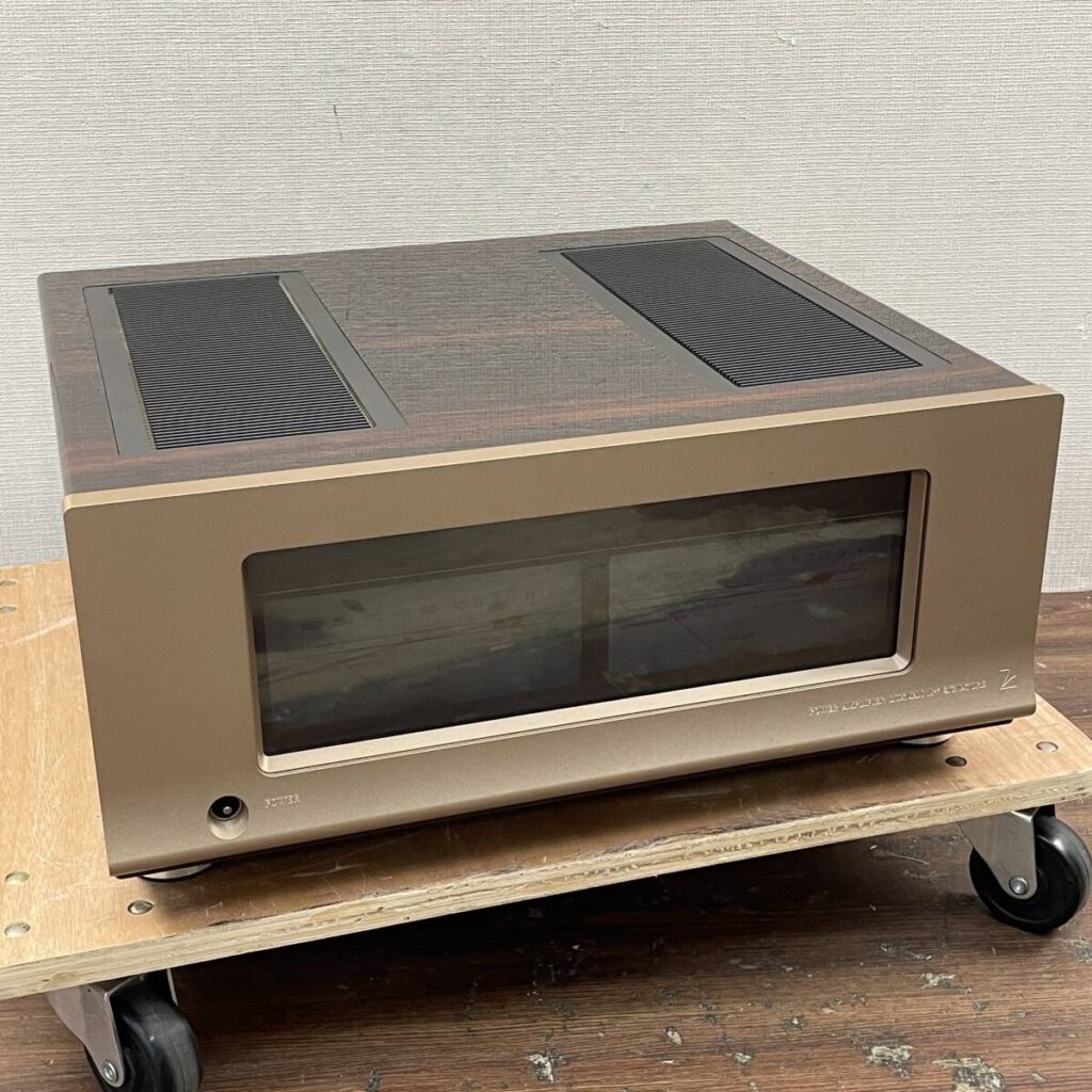 LUXMAN M-7（ステレオパワーアンプ）