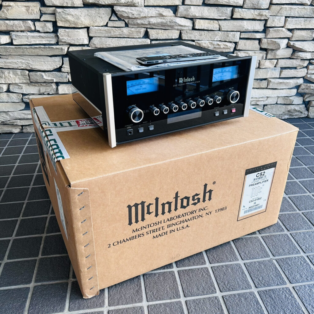 Mcintosh プリアンプ C52