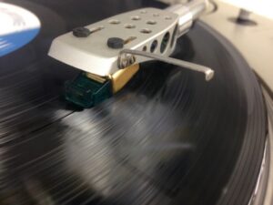 レコードプレーヤー