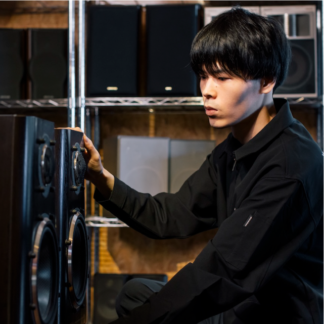 スタッフ_保坂
